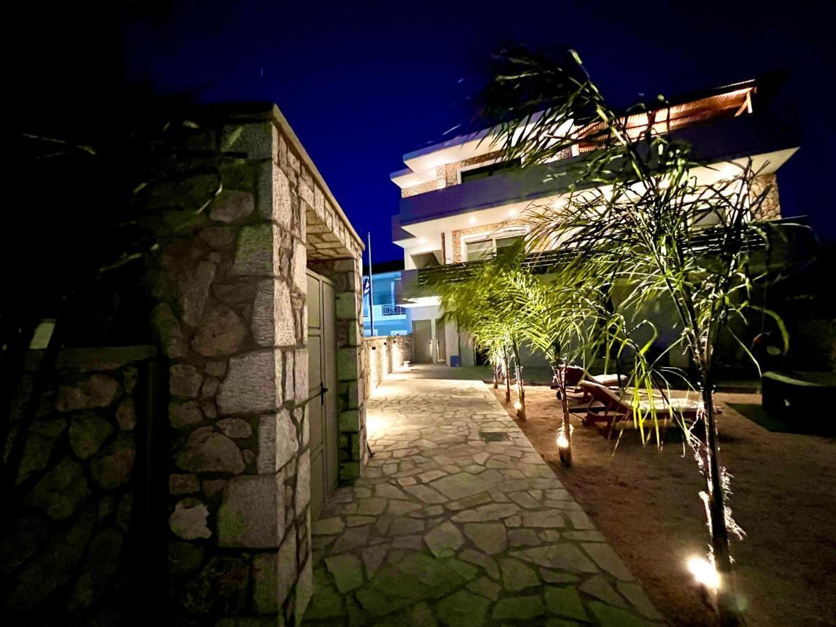 Odyssea Top View & Hot Jacuzzi Front Beach Kremastí Exteriör bild